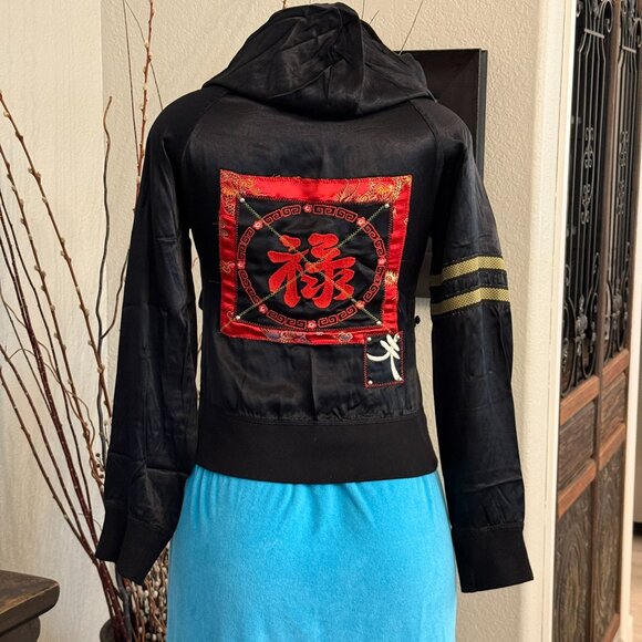 Riley Black Satin HOODED JACKET w/ Embroidery over patches / 3 front pockets - Picture 5 of 7